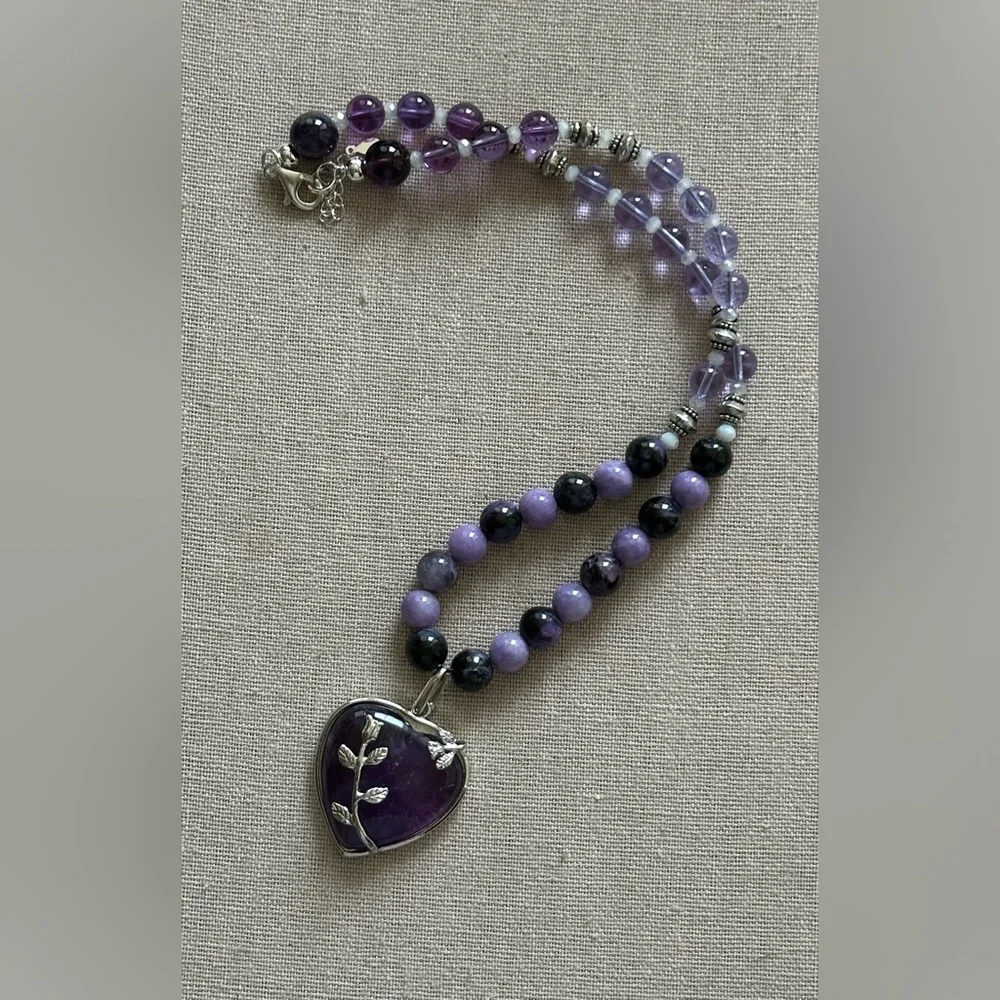 20 inch Amethyst and Charoite bead necklace NWOT - Picture 14 of 15